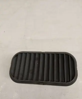 Mercedes-Benz Sprinter W906 Quarter panel pressure vent 9018300042