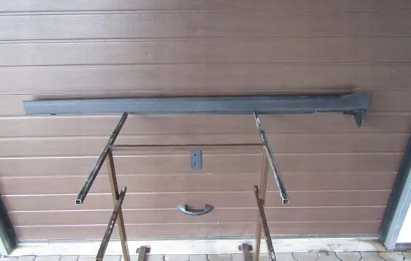 KIA Sorento Front sill (body part) 