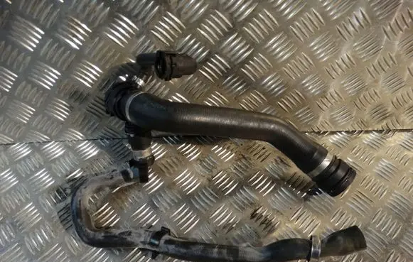BMW 1 E81 E87 Engine coolant pipe/hose 7796869
