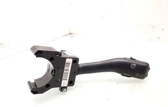Skoda Fabia Mk1 (6Y) Wiper control stalk 4B0953503H