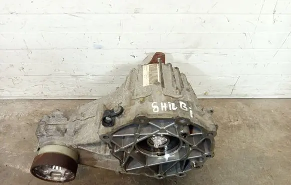 Maserati Ghibli Gearbox transfer box case 06700081380