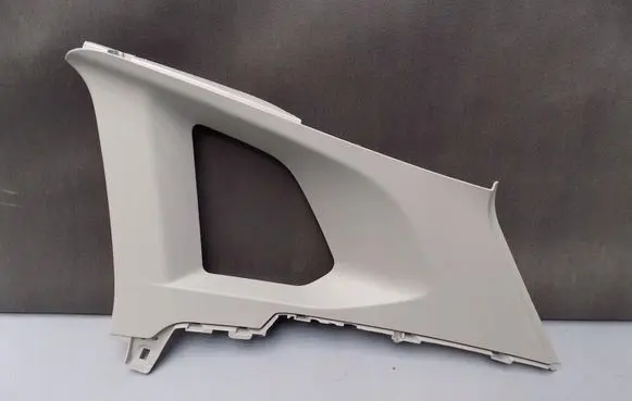 Volkswagen Tiguan (C) pillar trim 5NA867288A