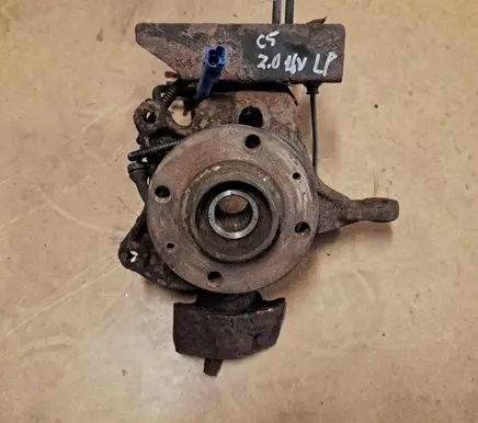 Citroen C5 Front wheel hub spindle knuckle