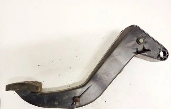 Mercedes-Benz E W210 Clutch pedal 2022901416