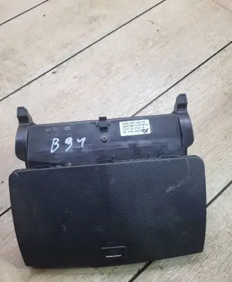 Mercedes-Benz C W204 Screen/display/small screen W204ZDE A2046801231 100713173014
