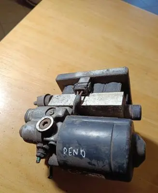 Renault Megane I ABS Pump 10045708113 00140811010605