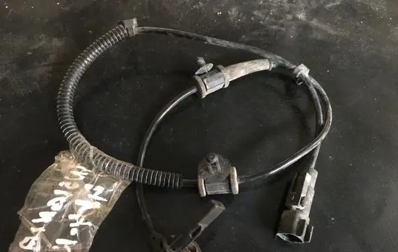 Opel Insignia A ABS brake wheel speed sensor SS20594
