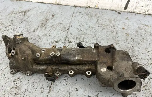 Mercedes-Benz E W211 Intake manifold