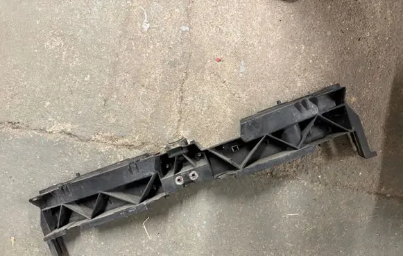 Citroen C3 Picasso Radiator support slam panel 9681810080