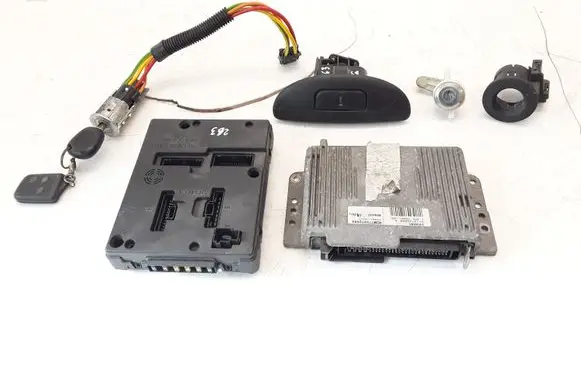 Renault Scenic I Engine ECU kit and lock set 7700112607 HOM7700112444 7703297930