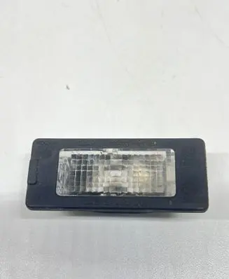 Volkswagen Golf VI Number plate light 1K9943021A