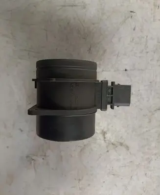 Chrysler 300 - 300C Mass air flow meter F00C2G7006 0281002656