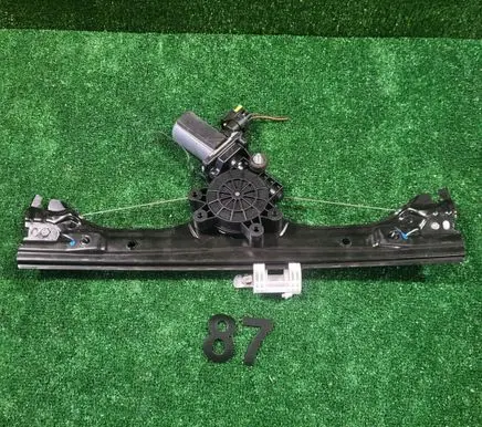 Fiat 500 Front door window regulator with motor 52204608