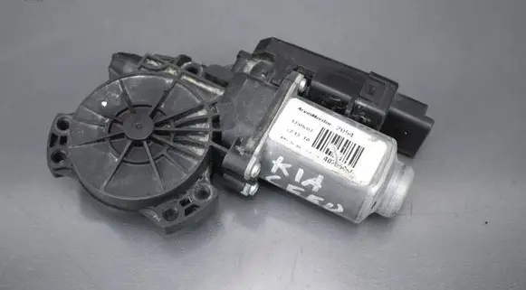 KIA Ceed Front door window regulator motor TEMIC403951A8
