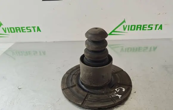 Mercedes-Benz Vito Viano W447 Rear coil spring rubber mount A4473240006