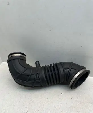 Chevrolet Captiva Air intake hose/pipe 20998611