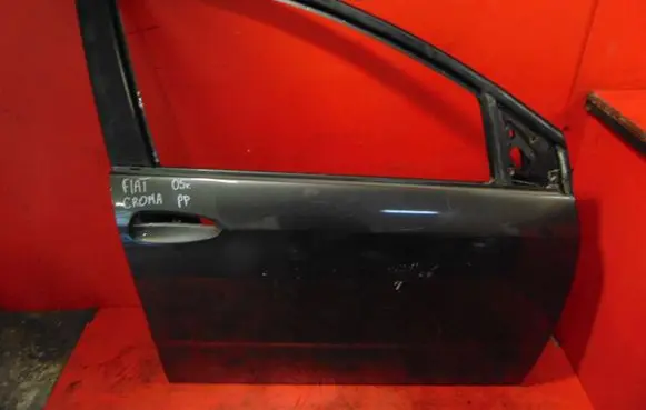 Fiat Croma Front door