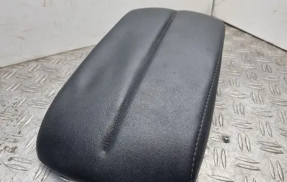 Mazda CX-7 Armrest EH1464431