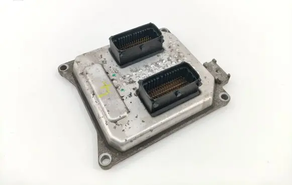 Opel Astra H Engine control unit/module 55564081