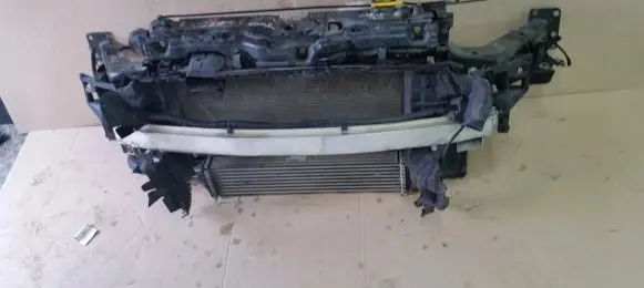 Opel Corsa E Radiator support slam panel