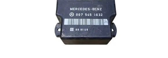 Mercedes-Benz E W124 Glow plug pre-heat relay 0075451632 899149