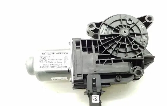 Hyundai Ioniq Front door window regulator motor 82460G2020