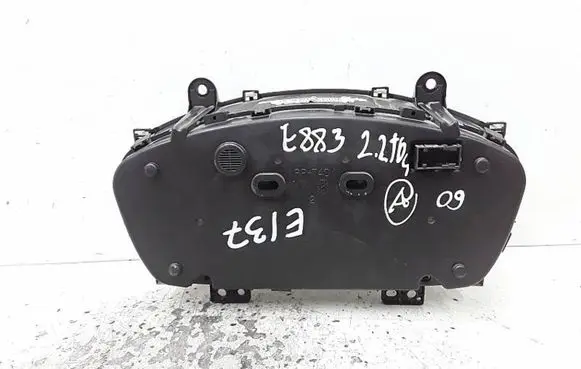 Ford Transit Speedometer (instrument cluster) 21678068