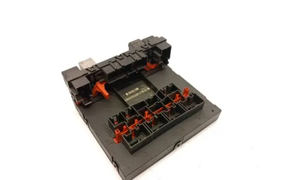 Volkswagen PASSAT B7 Comfort/convenience module 3C0937049J