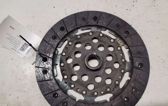 Nissan Primera Clutch pressure plate 30100AU600