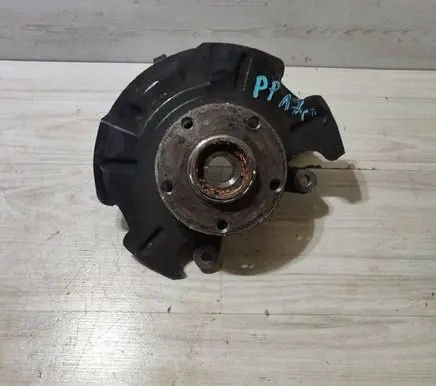Suzuki Vitara (LY) Front wheel hub LPAT0