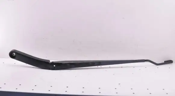 Chrysler Town & Country V Front wiper blade arm 05113045AB