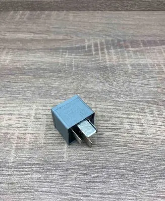 Ford Mondeo Mk III Other relay 5M5T14B192EA V23136J4X62
