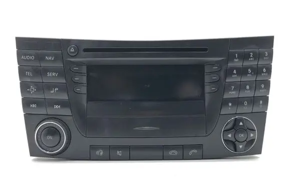 Mercedes-Benz CLS AMG C219 Radio/CD/DVD/GPS head unit A2118702790