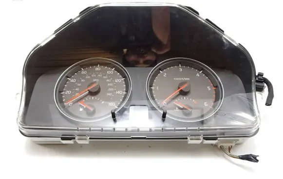 Volvo C70 Speedometer (instrument cluster) 30786339 69594950T 001050