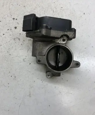 Volkswagen Golf VI Throttle valve 03L128063J