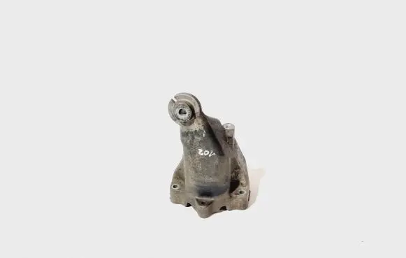 Mercedes-Benz C W204 Engine mounting bracket A6512233404