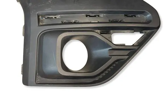 Dacia Sandero Front fog light trim/grill EABR261A20 M021847 PETTD15