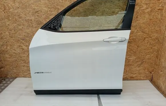 BMW X3 F25 Front door