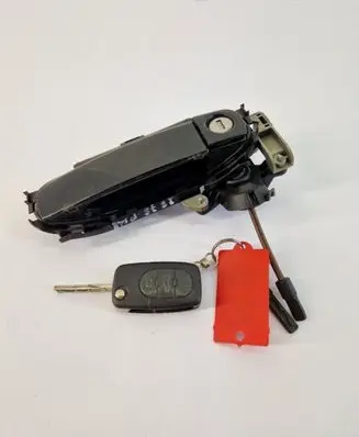 Audi A4 S4 B6 8E 8H Front door exterior handle