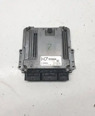 Nissan Qashqai Engine control unit/module ECU 0281019035 23710BB58E 1039S54828