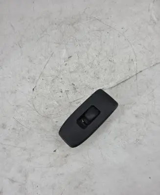 Mitsubishi Pajero Electric window control switch MR445659 0960D7