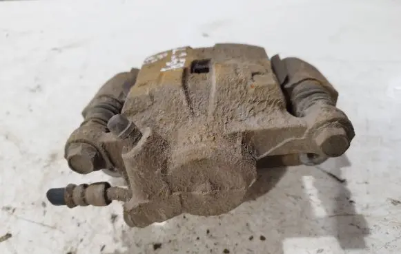 Subaru Forester SH Front brake caliper
