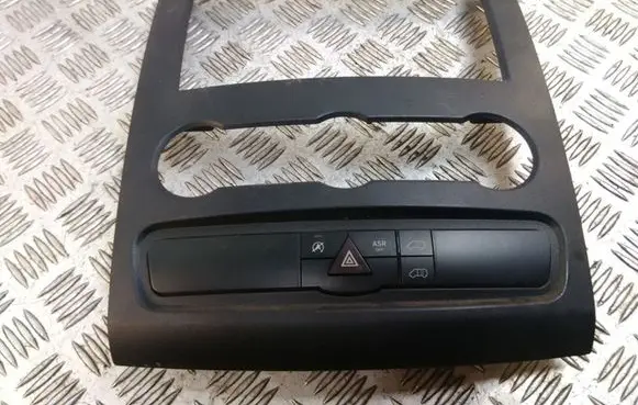 Volkswagen Crafter Radio/GPS head unit trim A9066800017