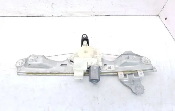 Nissan Qashqai Rear door window regulator with motor 82700HV00C C88540103 0026075558