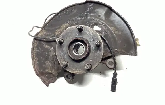 Toyota Avensis T270 Front wheel hub
