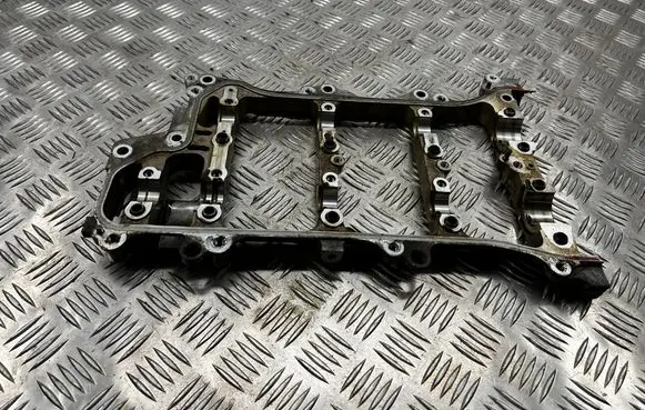 Lexus GS 300 350 430 450H Camshaft holder 