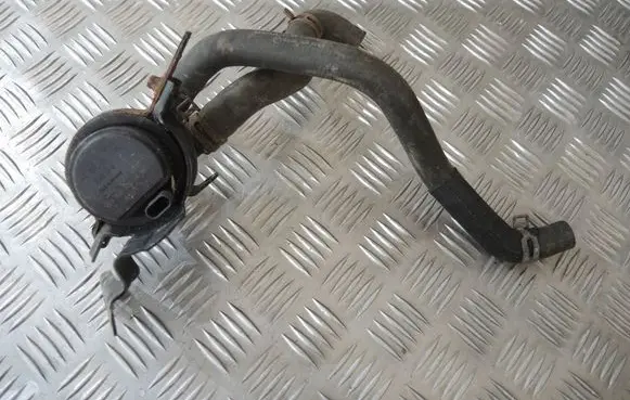 Mercedes-Benz CLA C117 X117 W117 Electric auxiliary coolant/water pump A0005000686