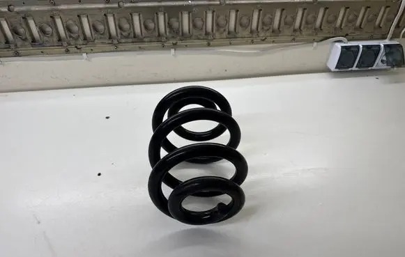 Volkswagen Transporter - Caravelle T5 Rear coil spring