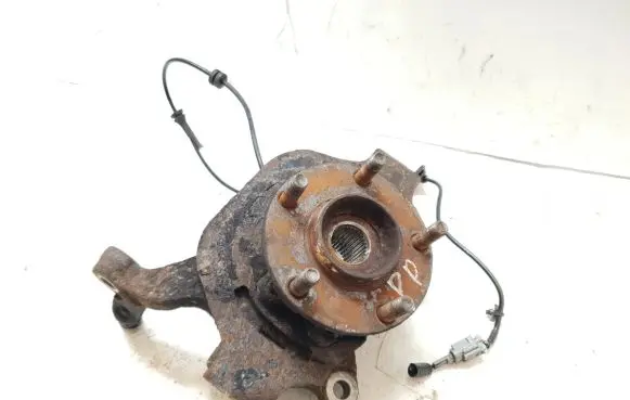 Nissan Murano Z50 Front wheel hub spindle knuckle