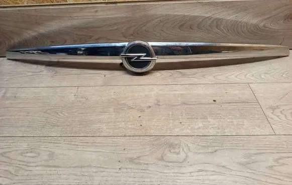 Opel Insignia A Tailgate trim 22803610 3600 22803634